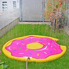 Roze donut watersproeier